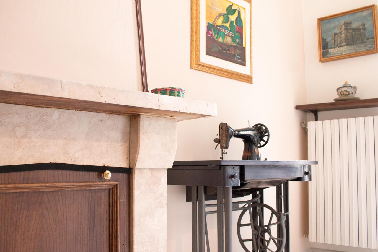 Bed and Breakfast Il Mughetto Celano Exterior foto
